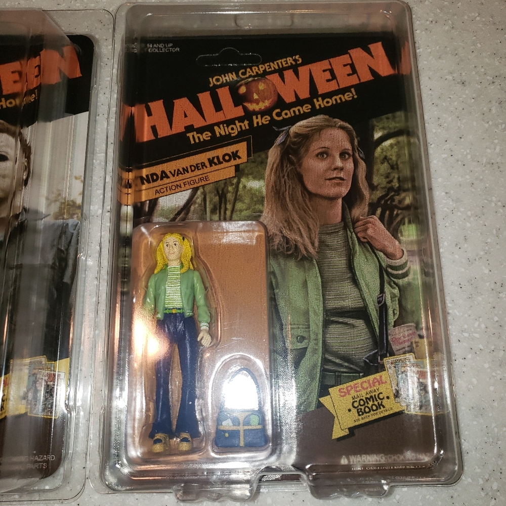 Halloween Set of 3 Fright Rags Figures - Picture 8 of 10